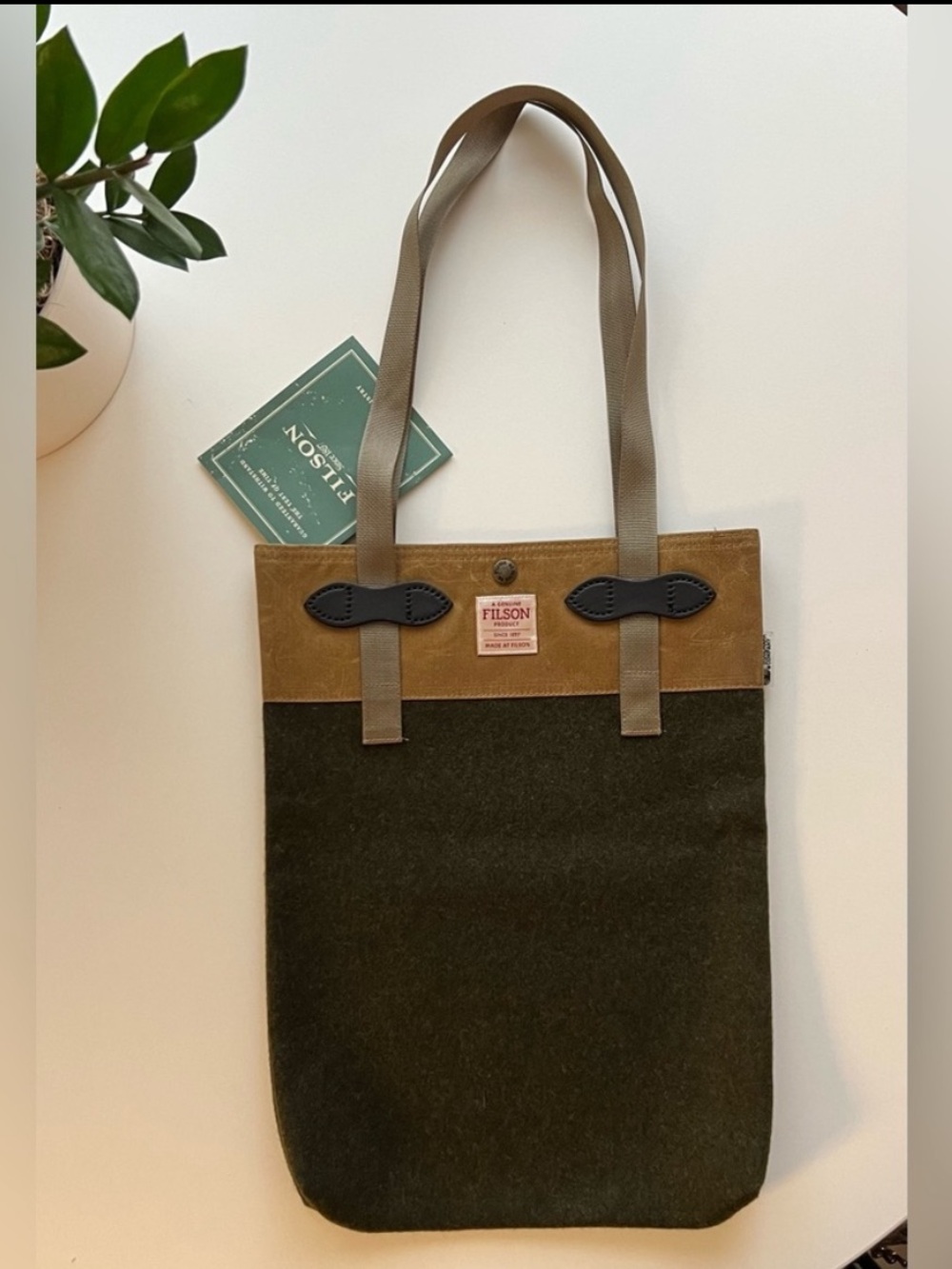 NWT Filson Wool Reverkeeper Green and Khaki Nylon Tote